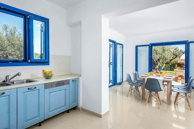 Blue Moon Villa