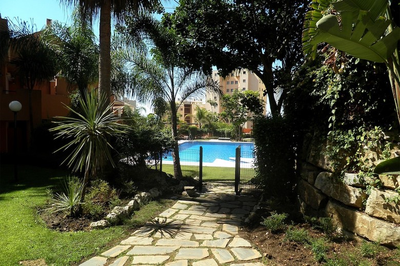Apartamentos La Fragata