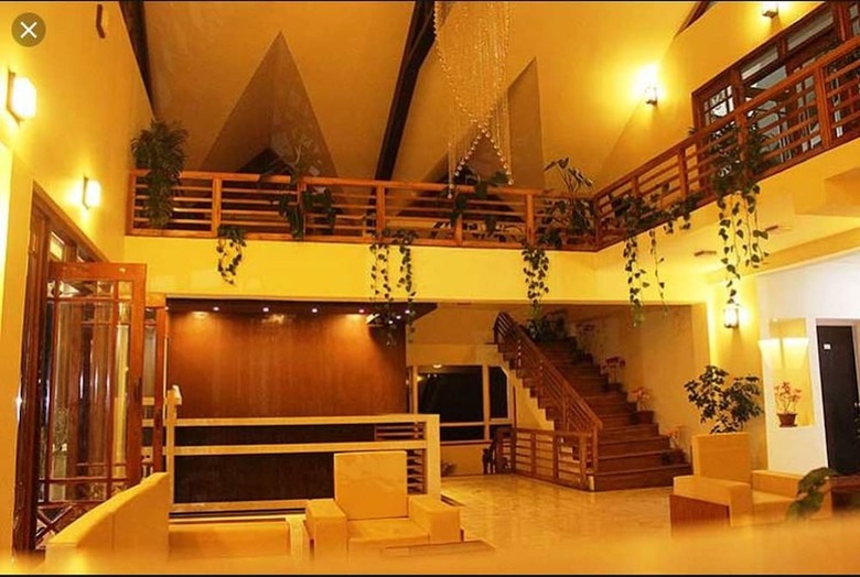 Summit Lillium Hotel & Spa