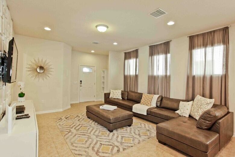 Luxury 5 Bedroom Private Pool Ihr 1019