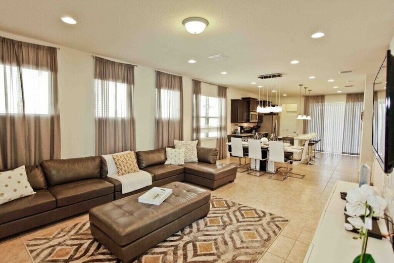 Luxury 5 Bedroom Private Pool Ihr 1019