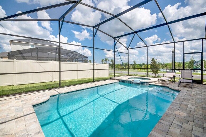 Amazing 6 Bedroom 5 Bathroom Solara Resort Villa