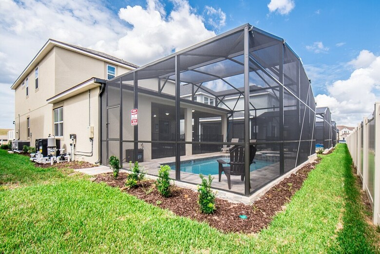 Amazing 6 Bedroom 5 Bathroom Solara Resort Villa