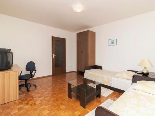 Apartments Zgrablic 148