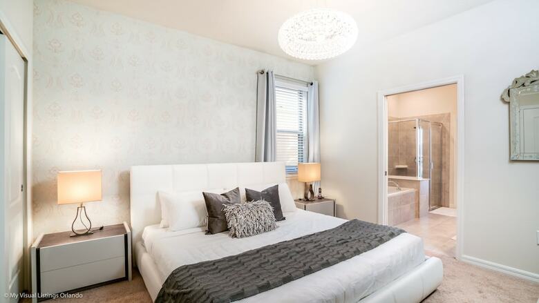 5445 Luxury 6 Bedroom 4.bath Home With Spa
