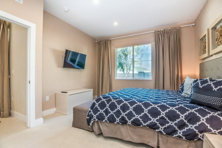 Magic Village Resort Property 2 Mins To Disney