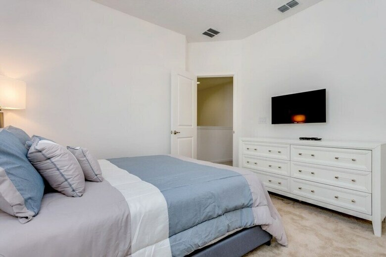 518mb New And Modern 8 Bedroom 5 Bathroom Villa
