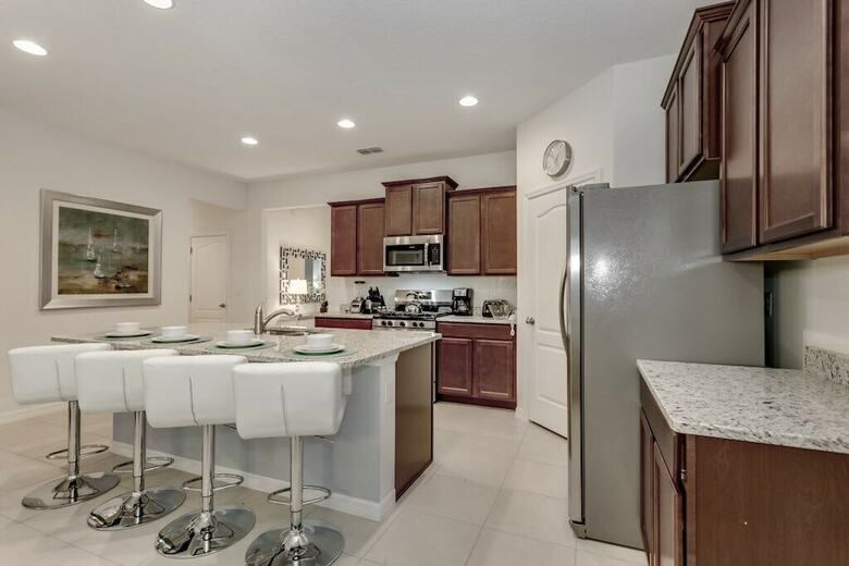 7028oakwood