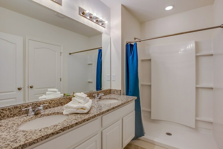 6091broadoak
