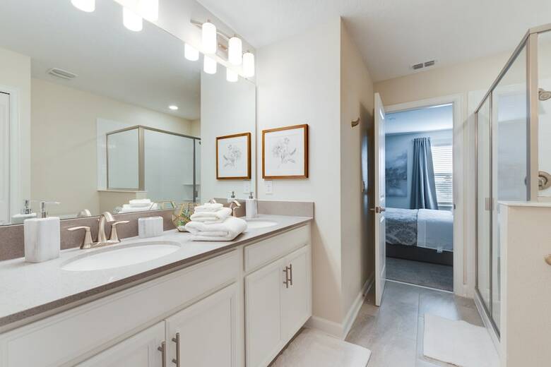 Villa 8828cruden