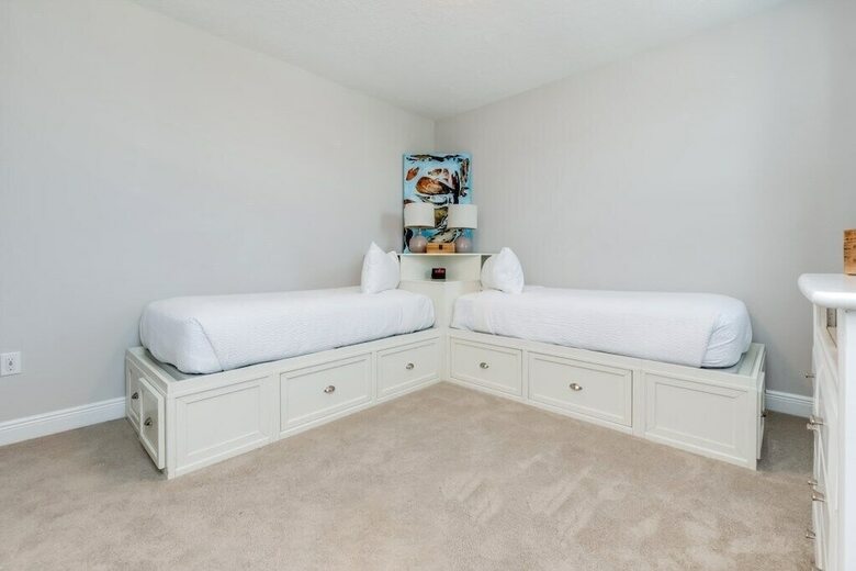 Amazing 11 Bedroom Encore Resort Porperty