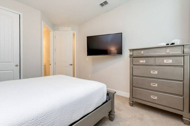 Amazing 11 Bedroom Encore Resort Porperty