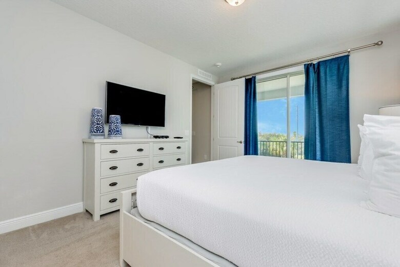 Amazing 11 Bedroom Encore Resort Porperty