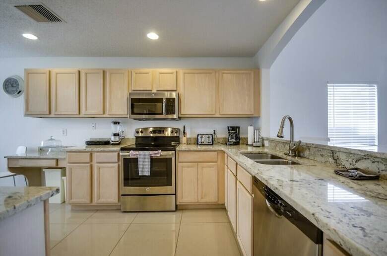 5 Bedroom 3.5 Bathroom Pool Villas