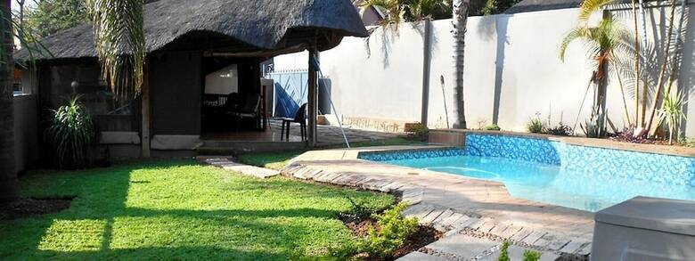 Hotel Nandi's Guesthouse