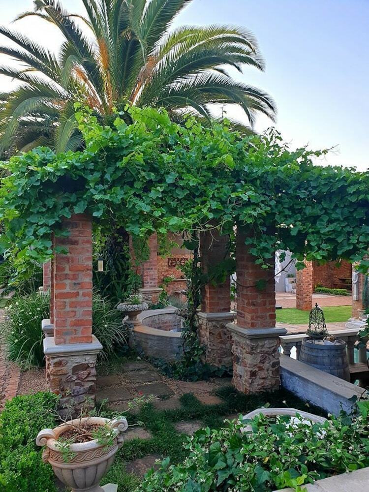 Hotel Maison de Leo Luxury Guesthouse
