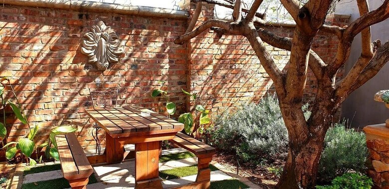 Hotel Maison de Leo Luxury Guesthouse