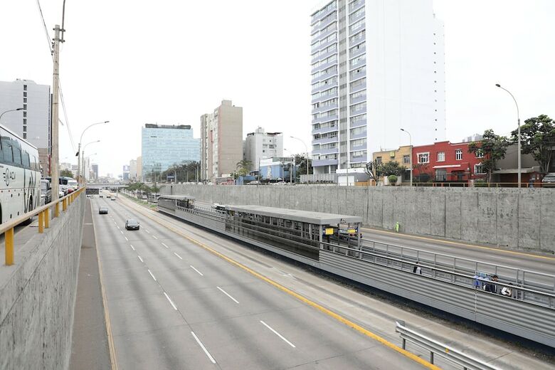 Apartamentos Hermoso Dpto Ubicado En El Centro de Miraflores