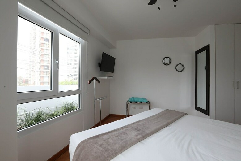 Apartamentos Hermoso Dpto Ubicado En El Centro de Miraflores
