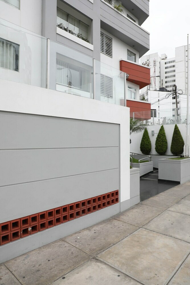Apartamentos Hermoso Dpto Ubicado En El Centro de Miraflores