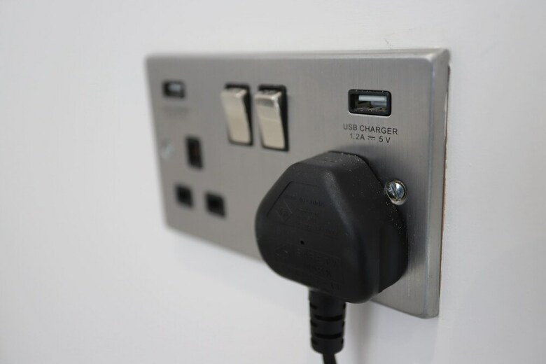 Apartamentos Nec Airport Shortstay