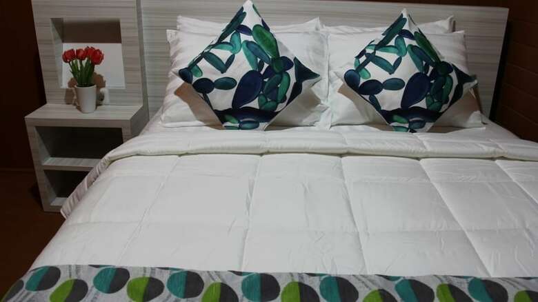 Hotel Granada Inn Palu