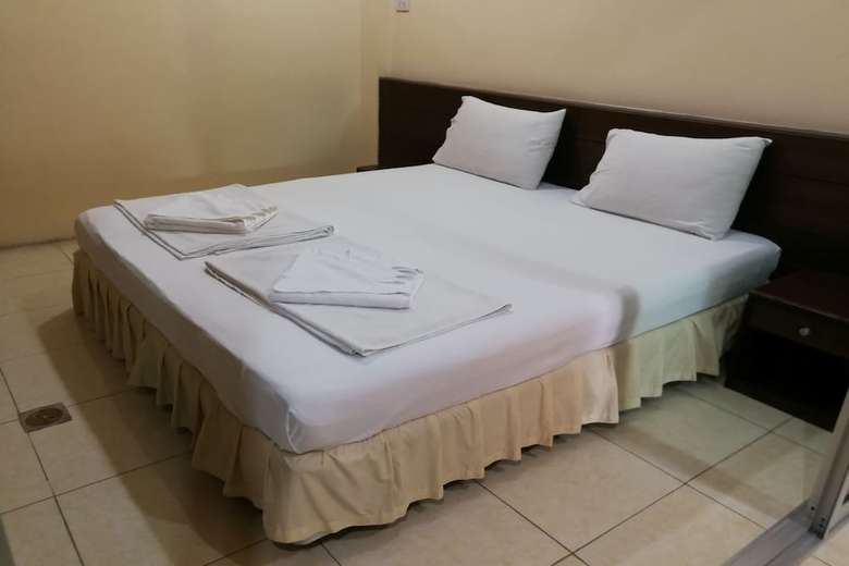 Hotel Oyo 889 Baan Sakdidet