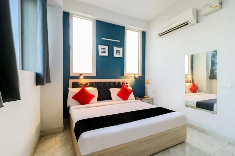 Adb Rooms Hotel Nazeer