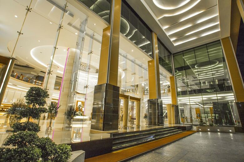 The Grand Fourwings Convention Hotel