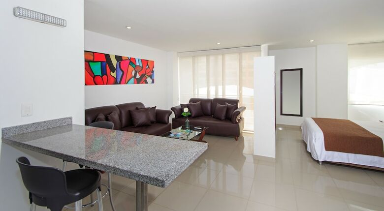 122 Plaza Apartahotel