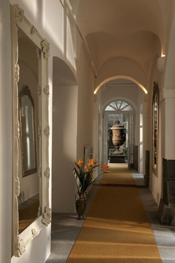 Apartamentos Antiq Palace Residences