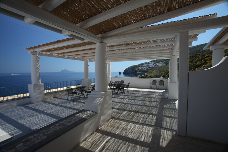 Hotel Cutimare - Aeolian Charme