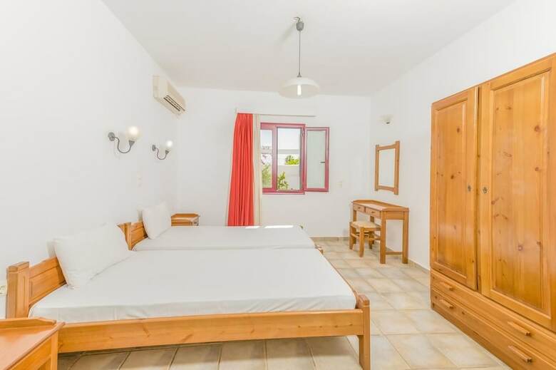 Aparthotel Eva Suites Hotel