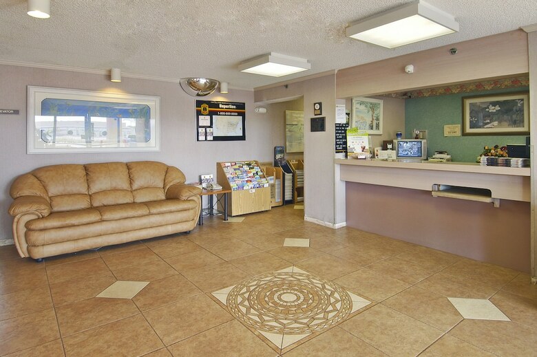 Hotel Super 8 By Wyndham Fort Myers