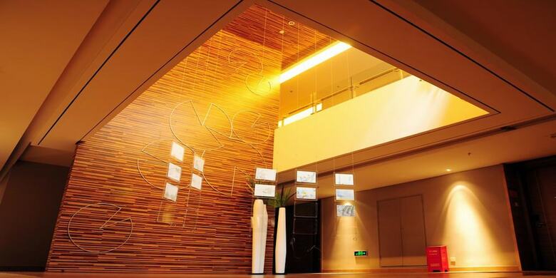 U Hotel