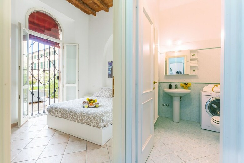 University Apartment Con Parcheggio E Giardino