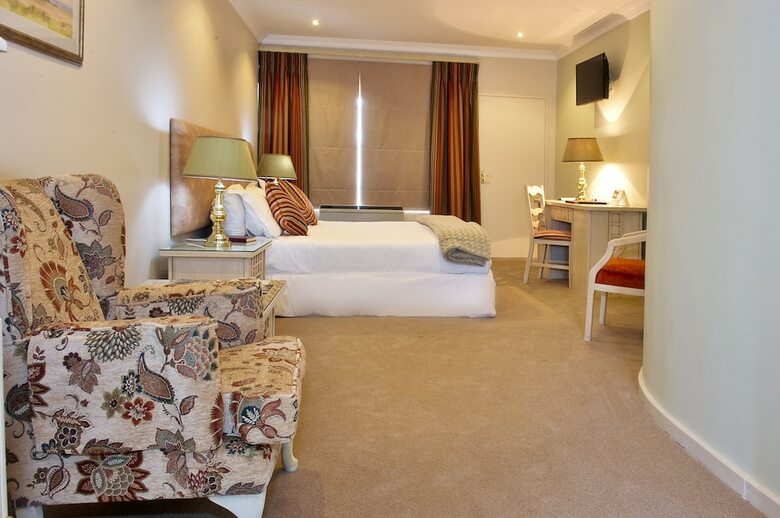 Hotel Cedarwoods Of Sandton