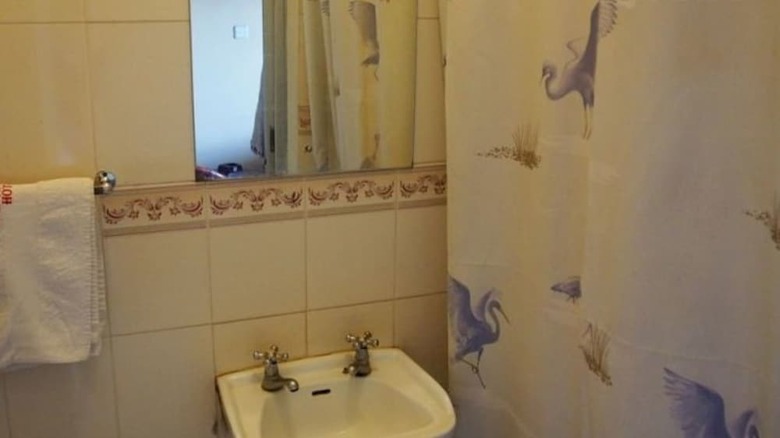 Avenue Suites Hotel