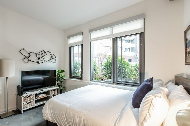 Kasa Alexandria Apartments