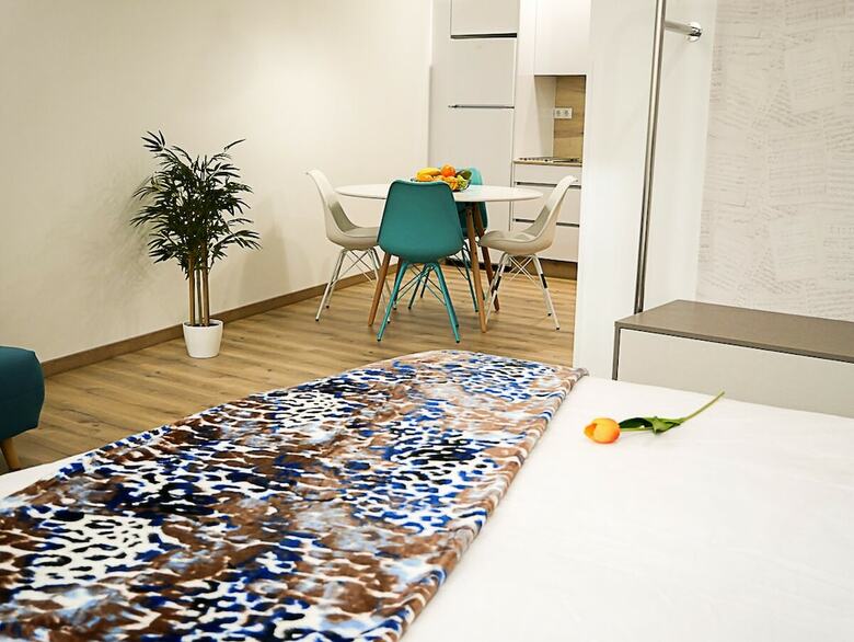 Apartamentos Antares S.l.