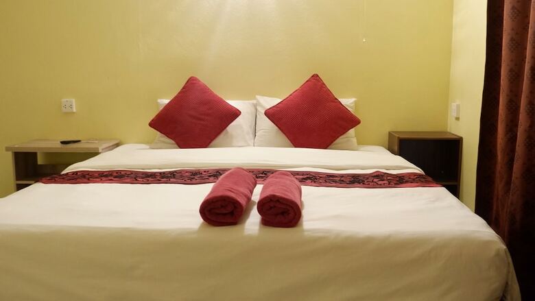 Airport Overnight Hotel