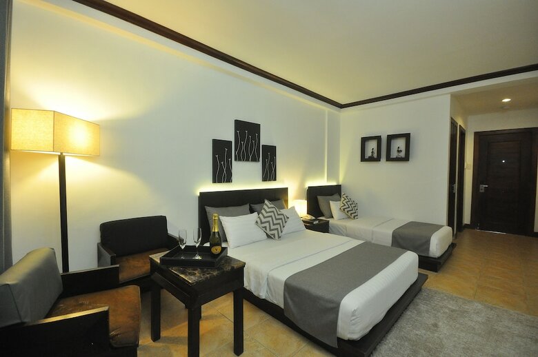 Hotel Boracay Ocean Club