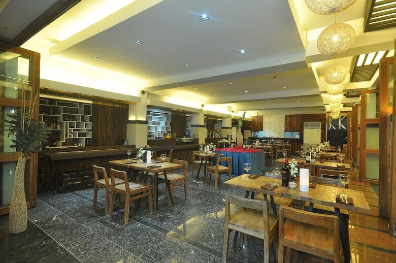 Hotel Boracay Ocean Club