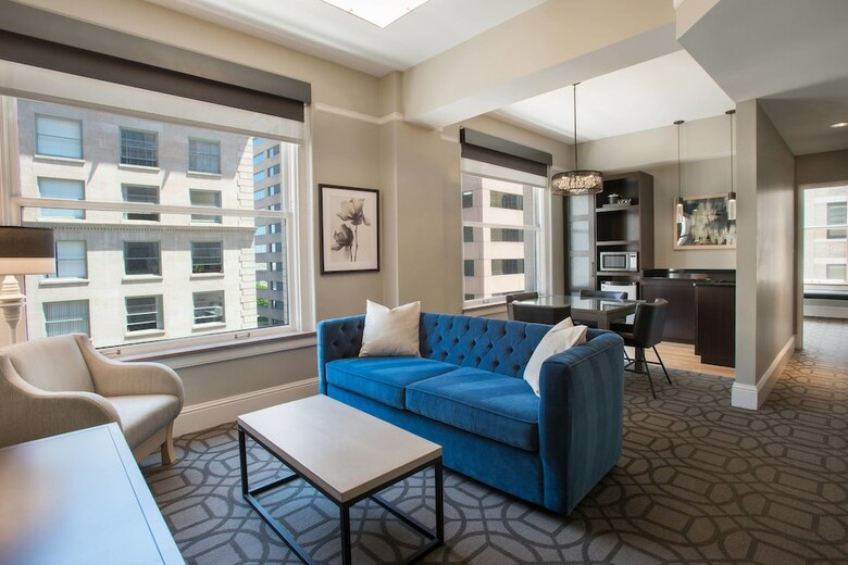 Magnolia Hotel Denver, A Tribute Portfolio Hotel
