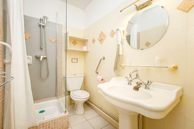 Hotel H�tel Les Liserons de Mougins