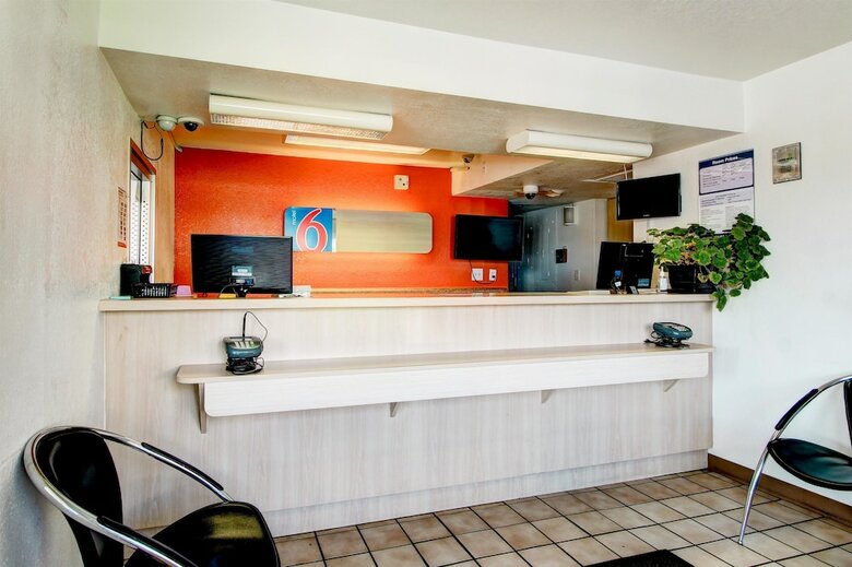 Motel 6 Denver, Co - Airport