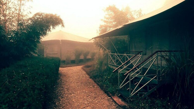 Hotel Aamod Bagh Tola Lodges - Bandhavgarh