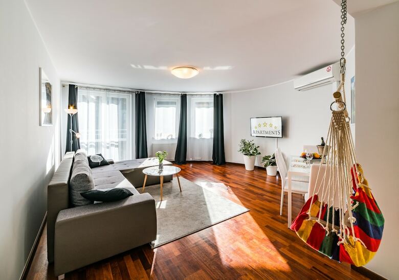5-stars Apartments - Old Town