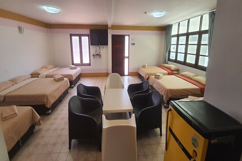 Hotel Capital O912 Pr Beachfront Pranburi