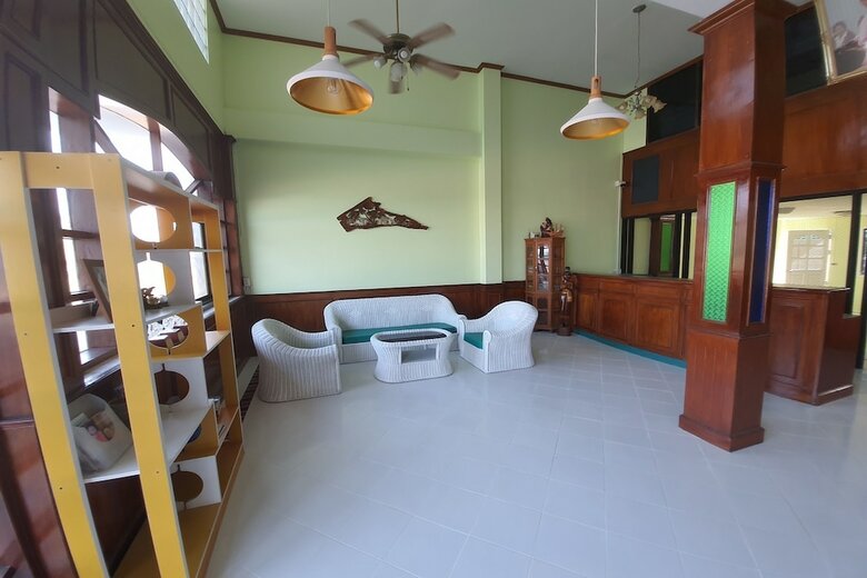 Hotel Capital O912 Pr Beachfront Pranburi